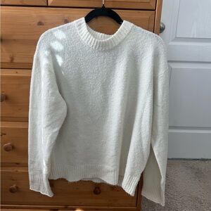 Women’s American Eagle Cream Sweater